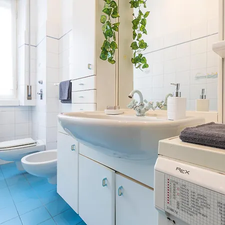 Life - San Siro Your Welcoming Apartment
